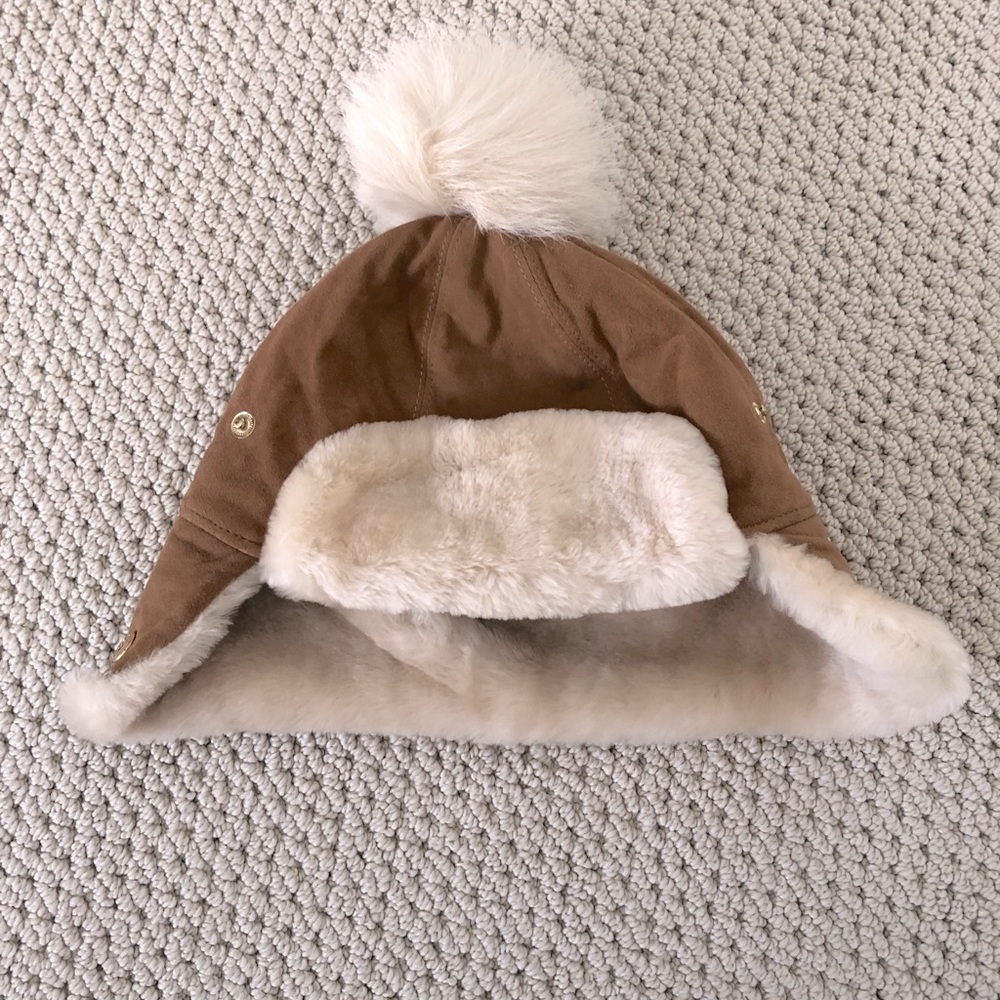 UGG HAT Shearling Sheepskin Toque!
